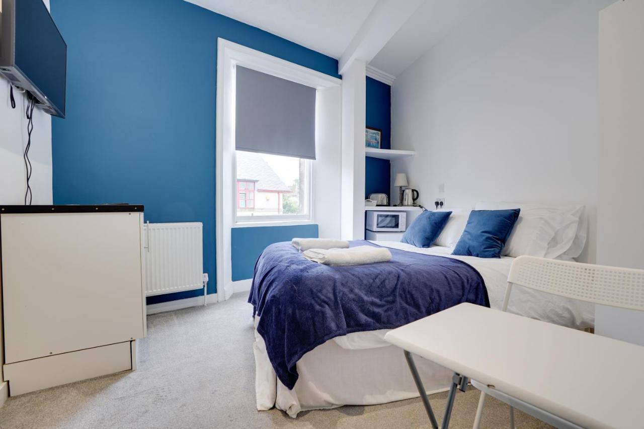 Homesly Guest Rooms, Comfortable En-Suite Guest Rooms With Free Parking And Self Check-In Berwick Upon Tweed Exterior foto