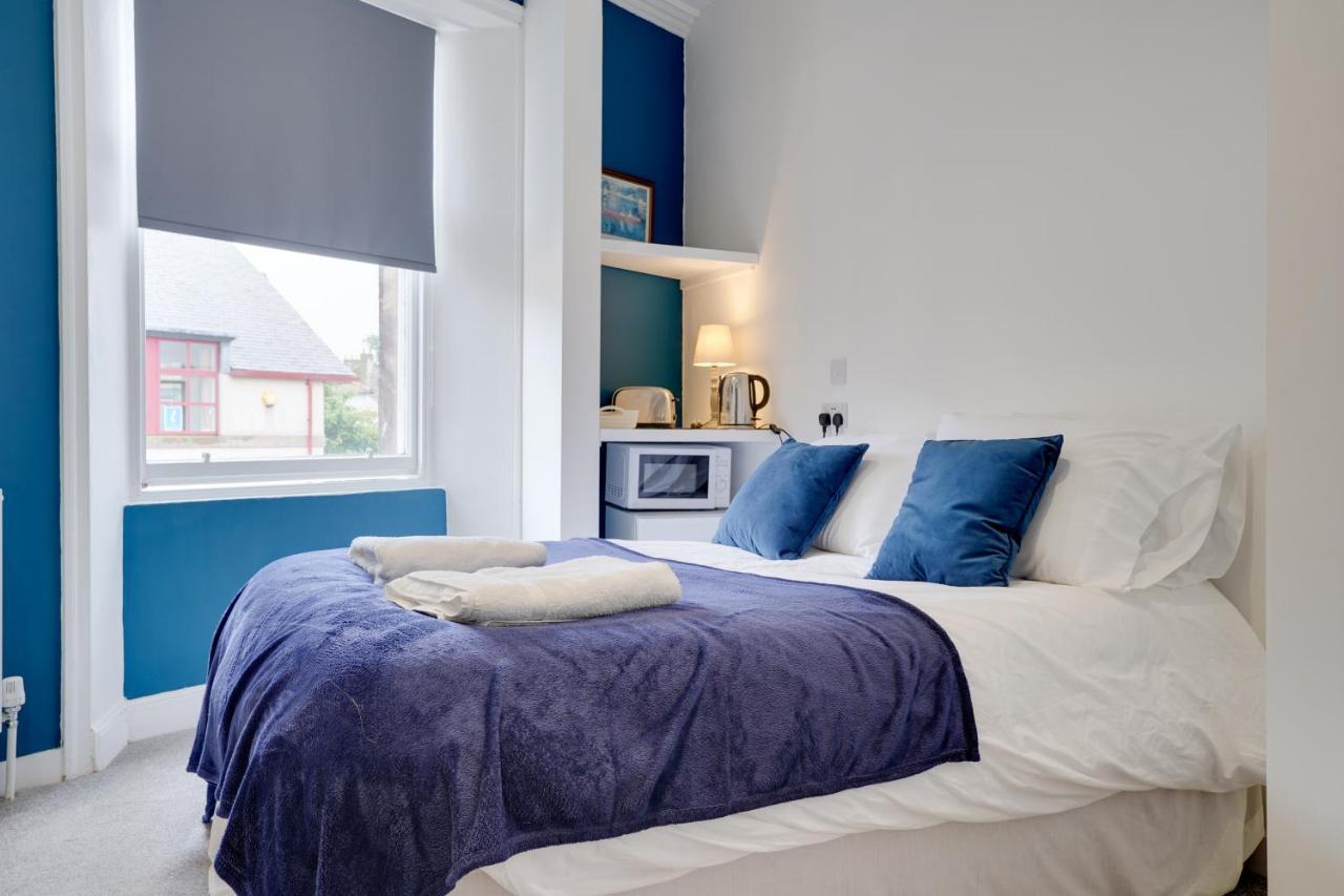 Homesly Guest Rooms, Comfortable En-Suite Guest Rooms With Free Parking And Self Check-In Berwick Upon Tweed Exterior foto