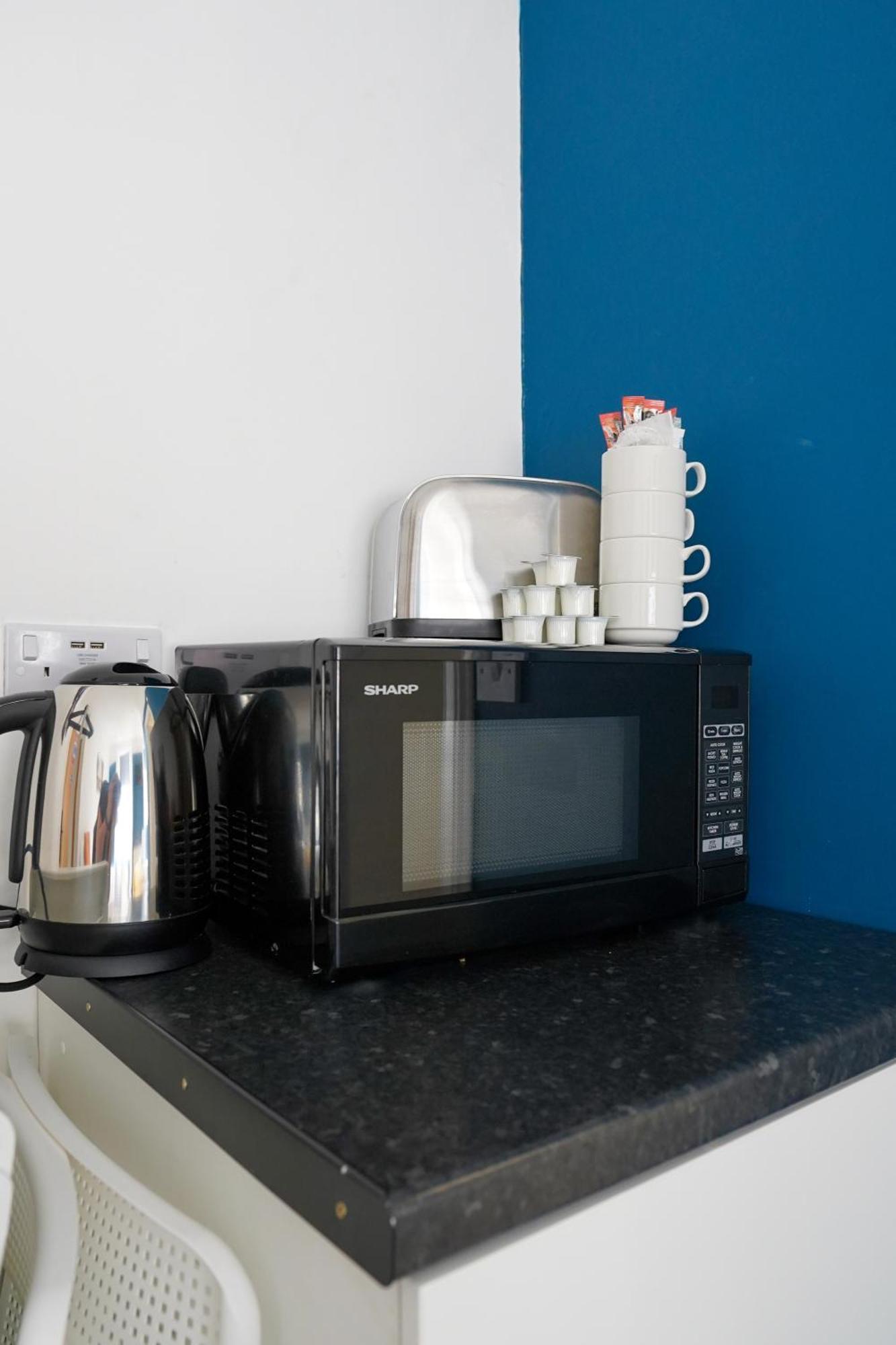 Homesly Guest Rooms, Comfortable En-Suite Guest Rooms With Free Parking And Self Check-In Berwick Upon Tweed Exterior foto